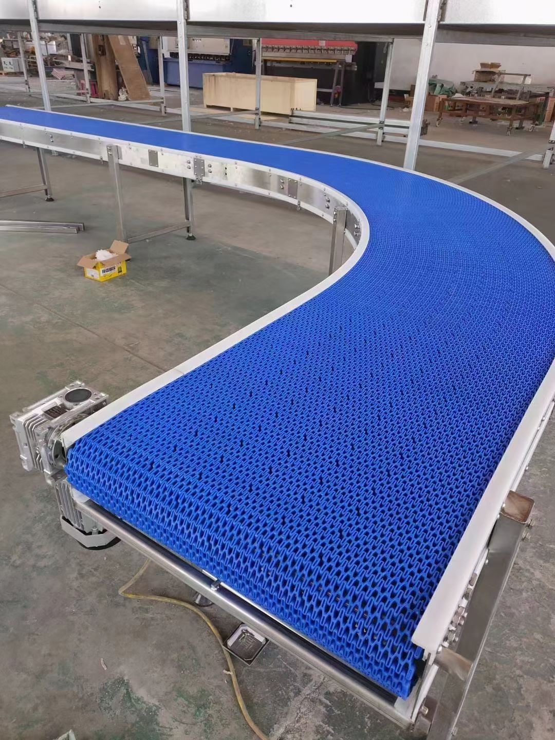 輸送機